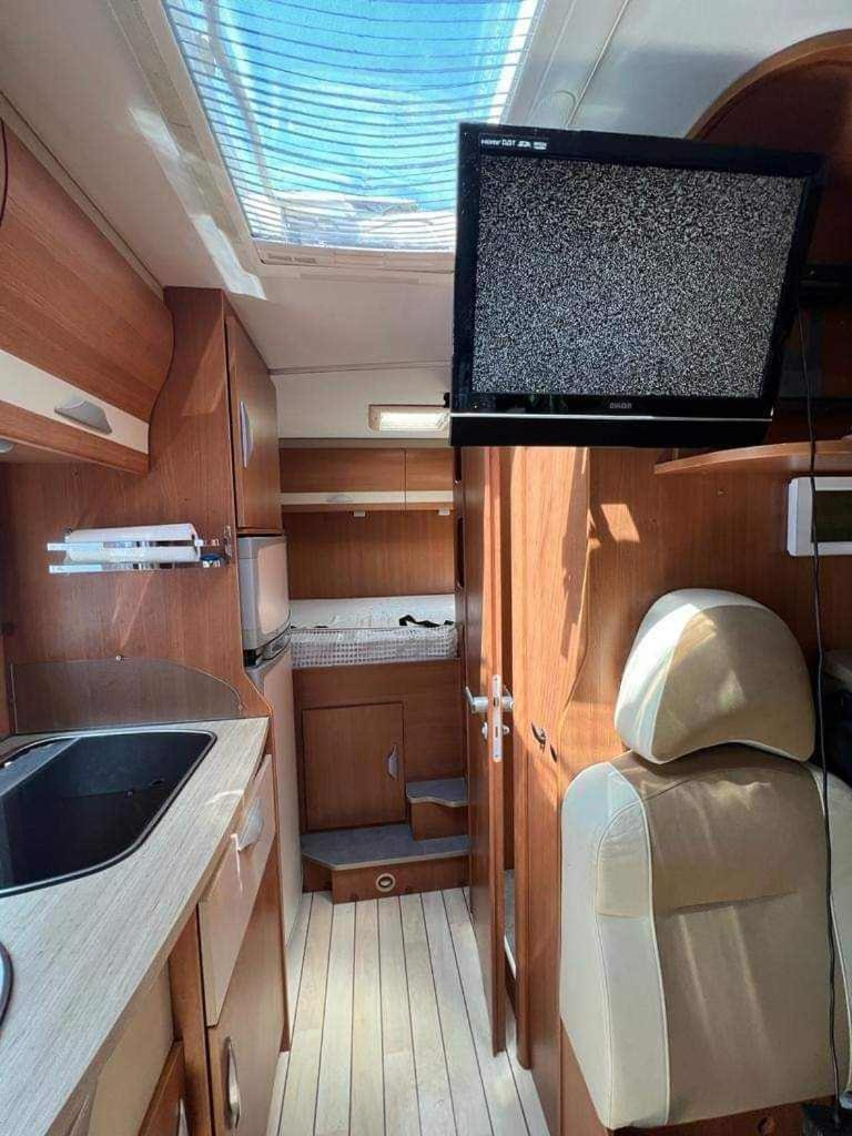 Camper Rent Motorhome Albanian 티라나 외부 사진