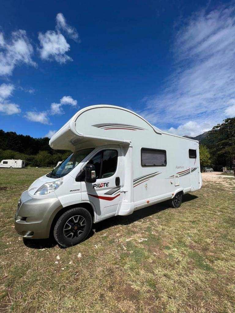 Camper Rent Motorhome Albanian 티라나 외부 사진